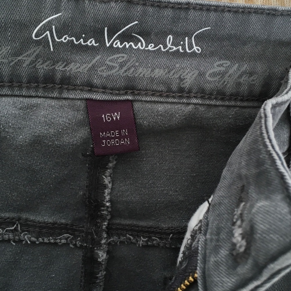 Jessa all over slimming jeans! EUC!!!